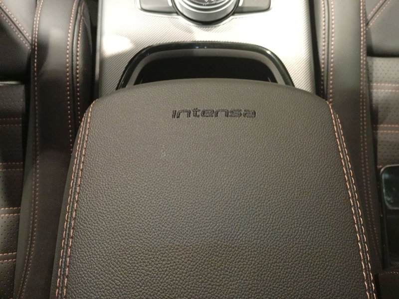 Alfa Romeo Stelvio nuova a Teramo (20)