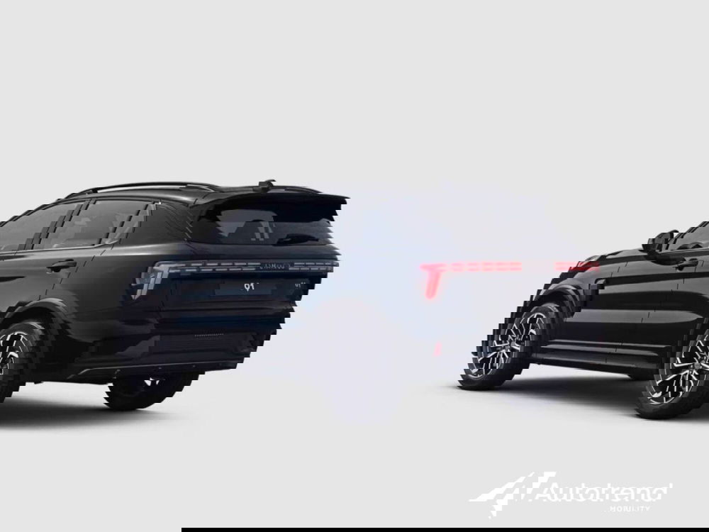 Lynk & Co 01 nuova a Bari (4)