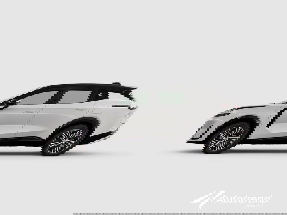 Lynk & Co 08 nuova a Bari (3)