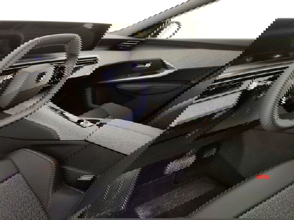 Peugeot 3008 nuova a Caserta (18)