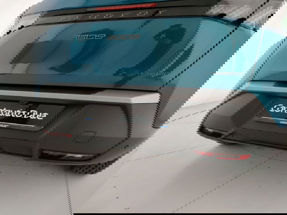 Peugeot 3008 nuova a Caserta (9)