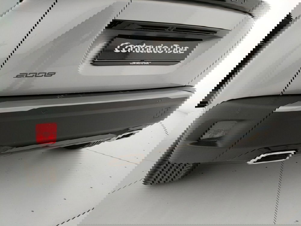 Peugeot 2008 nuova a Caserta (8)