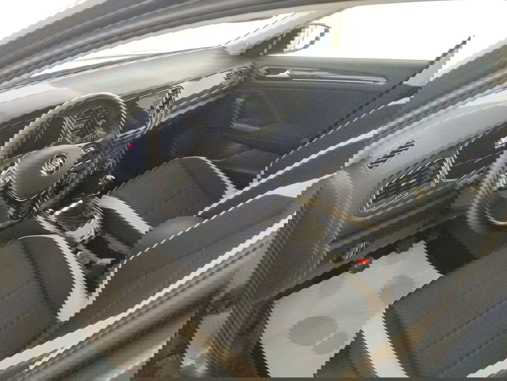 Volkswagen T-Roc usata a Alessandria (6)