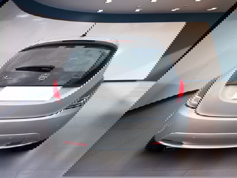 Lancia Ypsilon usata a Torino (6)