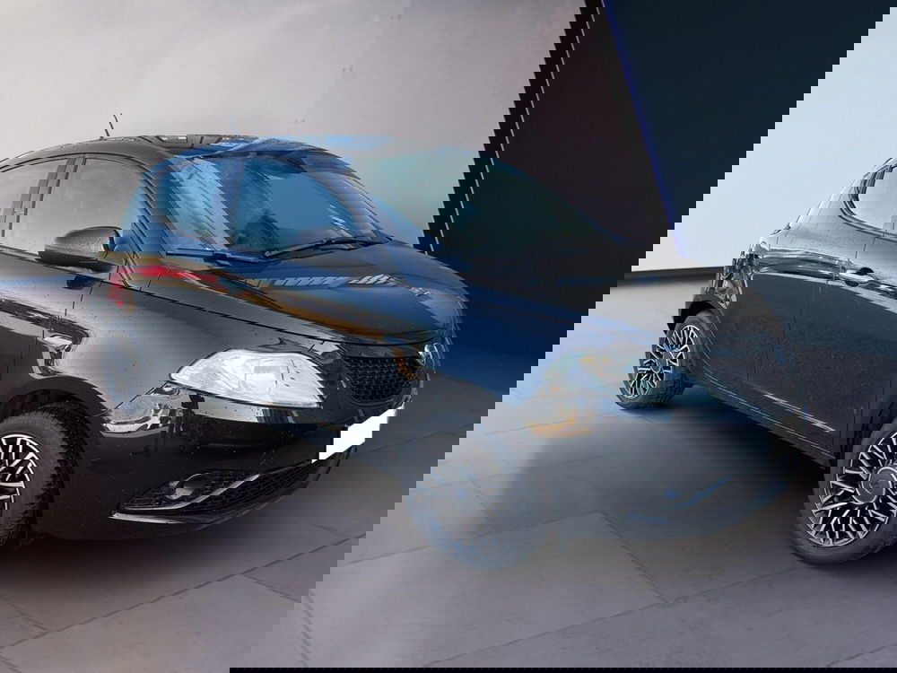 Lancia Ypsilon usata a Torino (3)