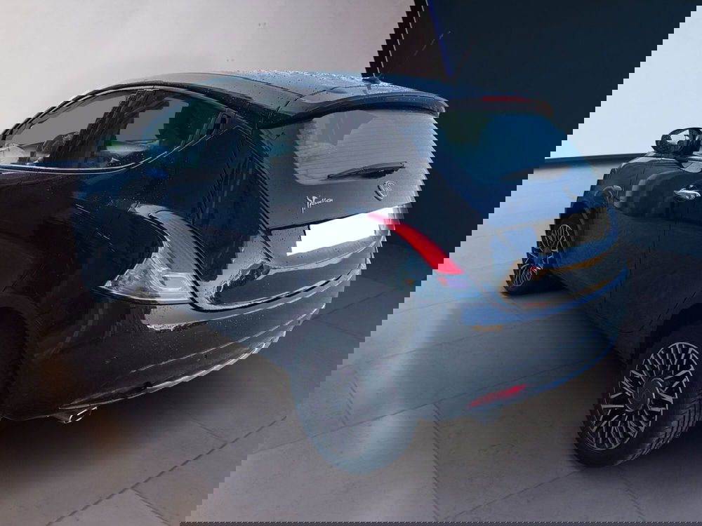 Lancia Ypsilon usata a Torino (6)