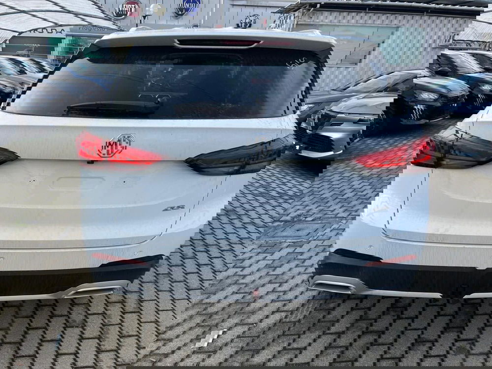 Mg ZS nuova a Milano (10)