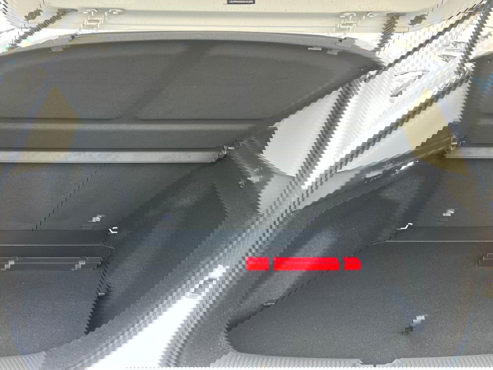 Mg ZS nuova a Milano (11)