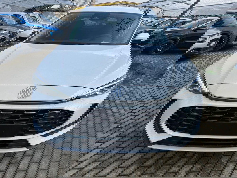 Mg ZS nuova a Milano (2)