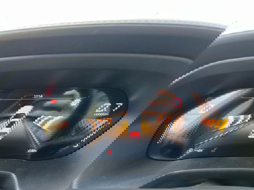 Mg ZS nuova a Milano (20)