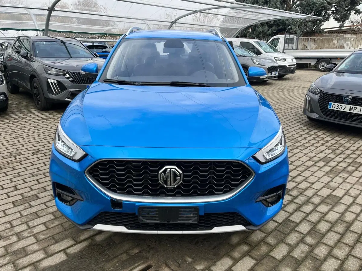 Mg ZS (2021-->) usata a Milano (2)