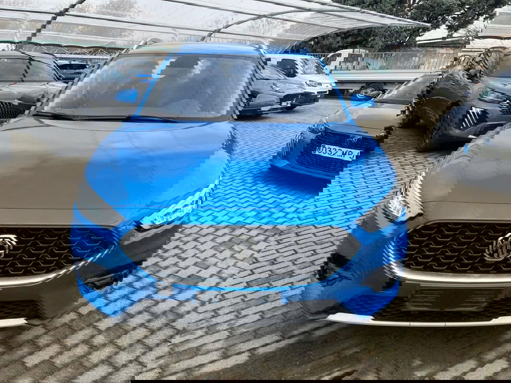 Mg ZS (2021-->) usata a Milano (2)