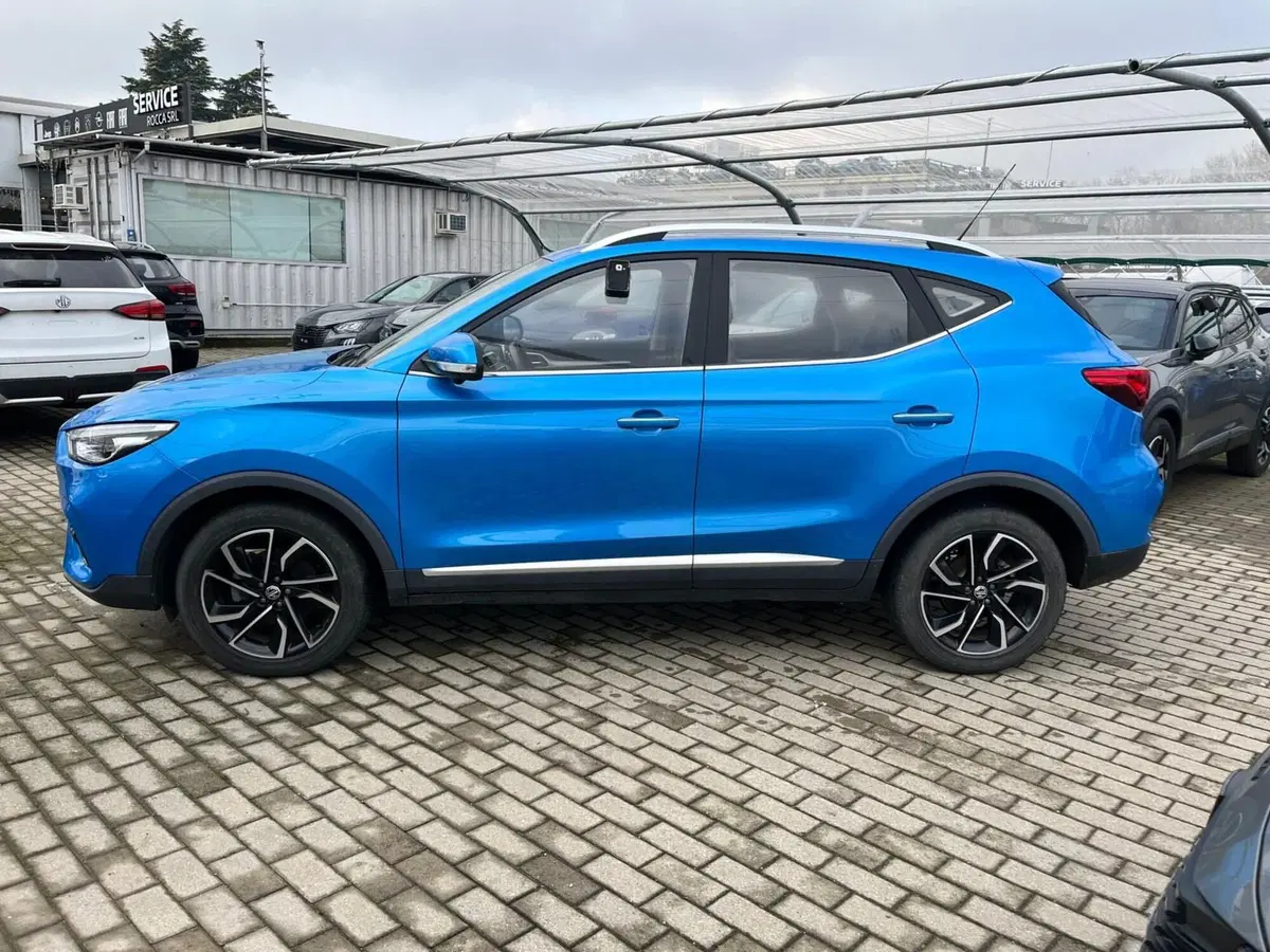 Mg ZS (2021-->) usata a Milano (6)