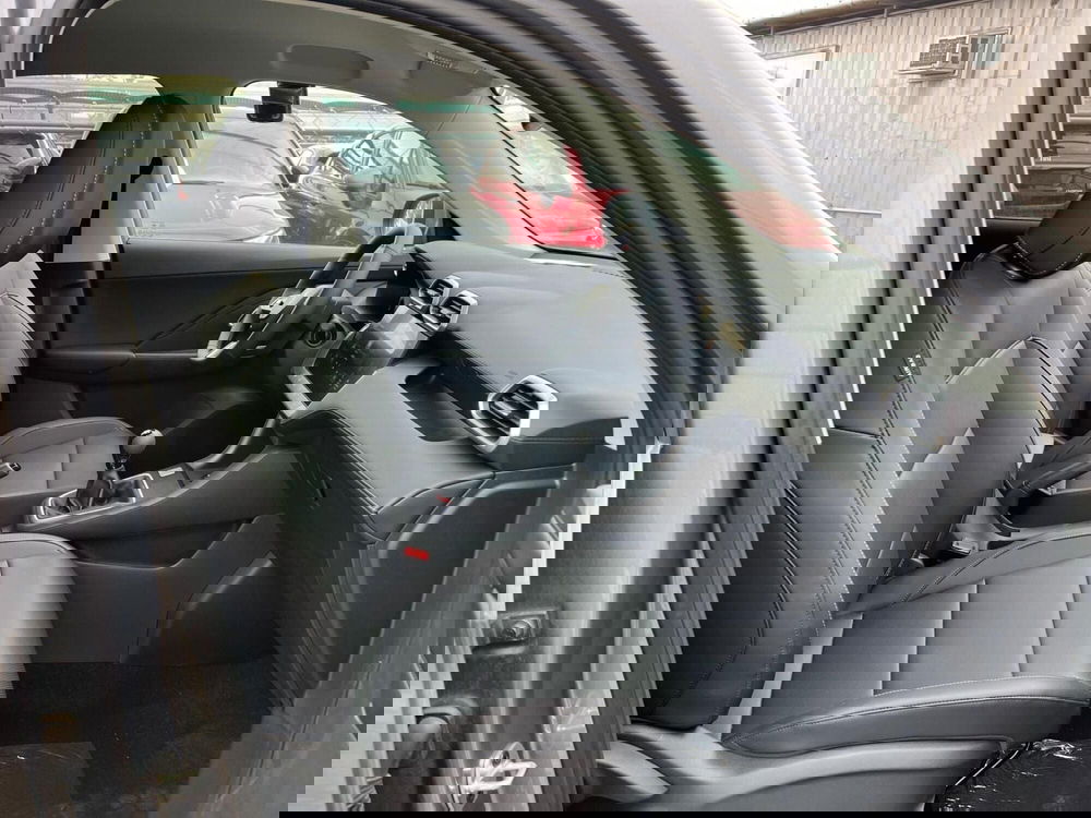 Mg ZS nuova a Milano (15)