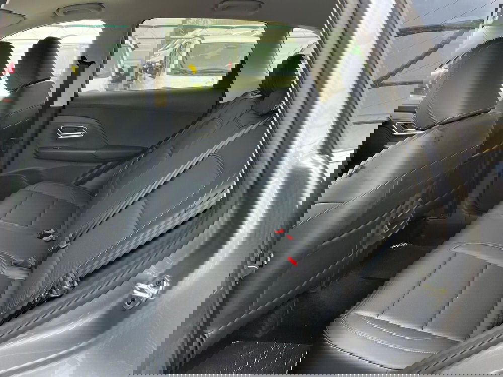 Mg ZS nuova a Milano (17)