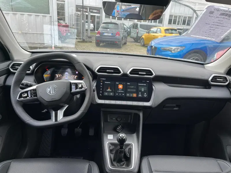 Mg ZS nuova a Milano (18)