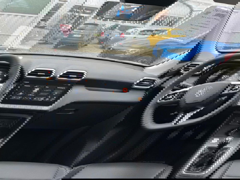 Mg ZS nuova a Milano (18)