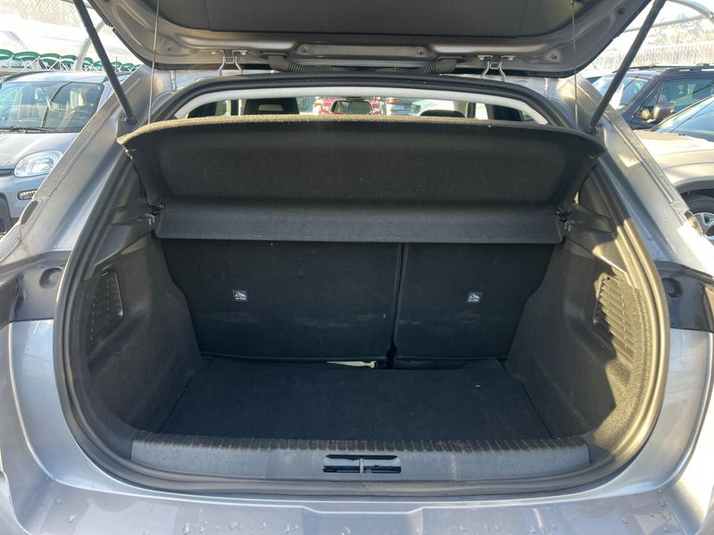 Opel Mokka usata a Milano (11)