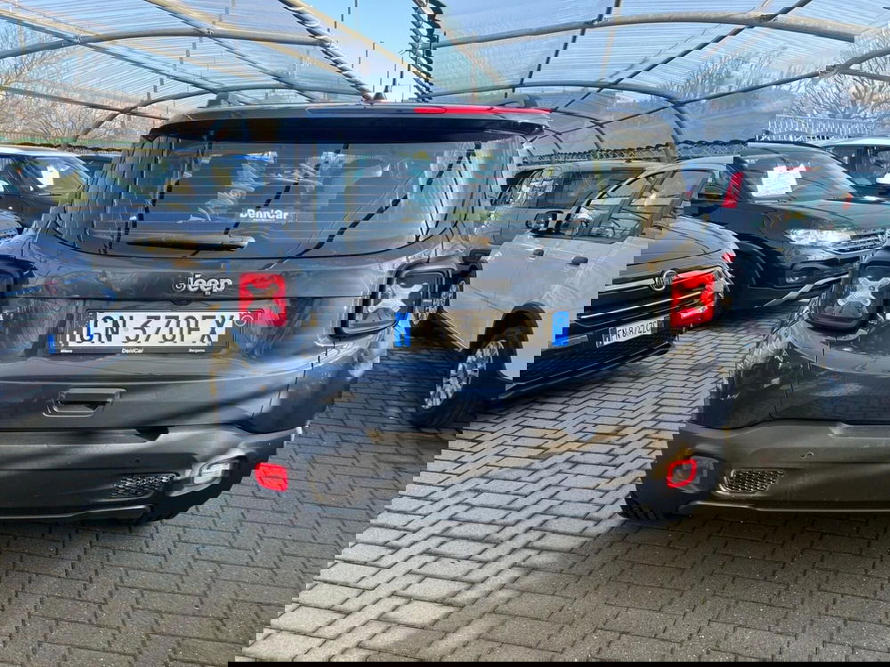 Jeep Renegade usata a Milano (10)