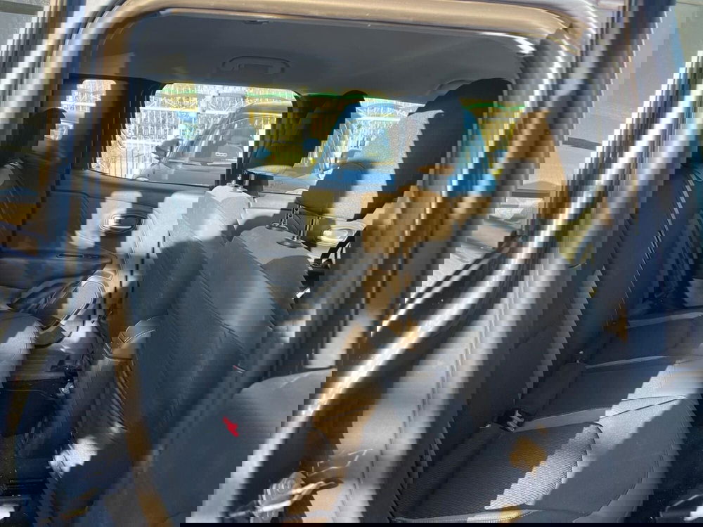 Jeep Renegade usata a Milano (16)