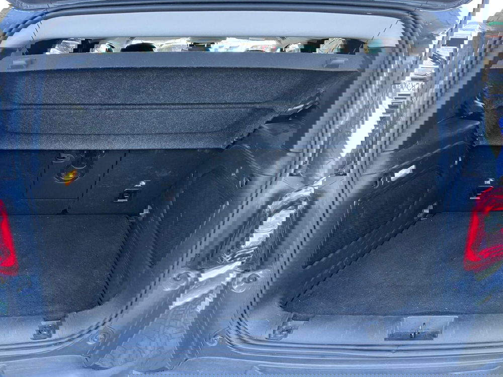 Jeep Renegade usata a Milano (12)