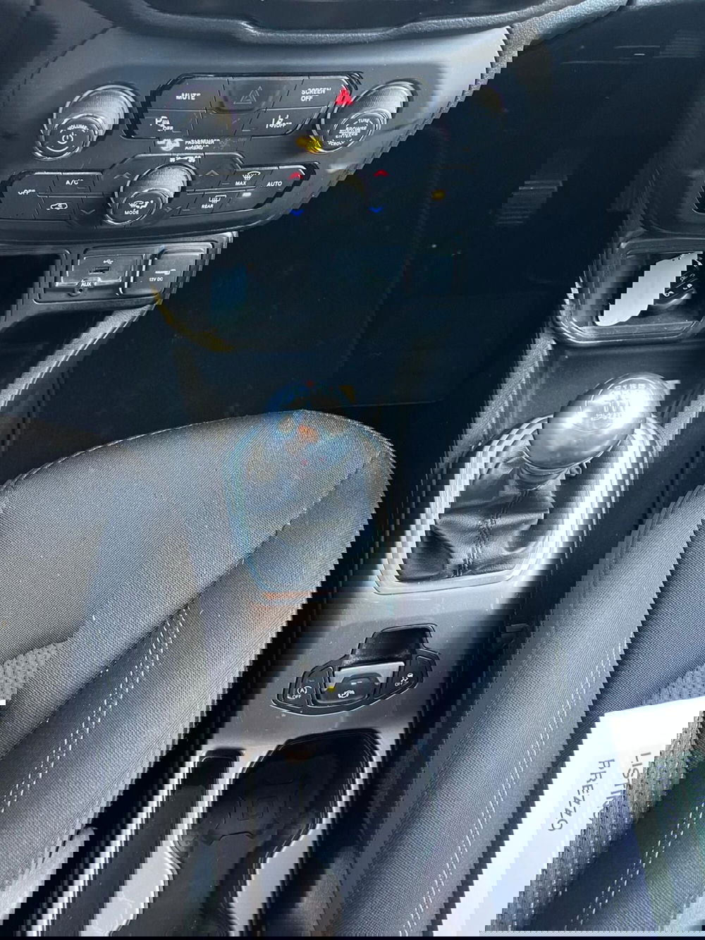 Jeep Renegade usata a Milano (19)