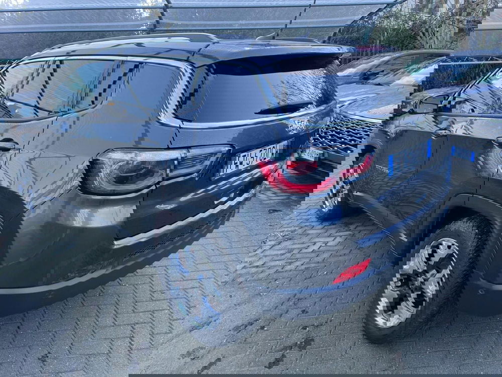 Jeep Compass usata a Milano (8)