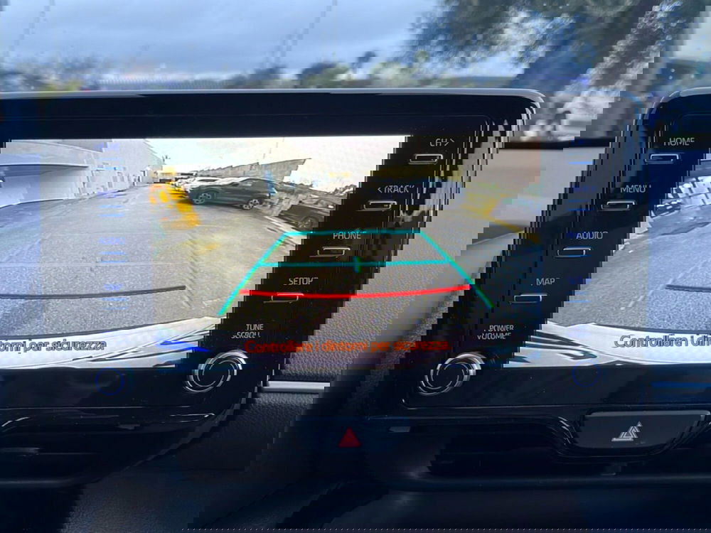 Toyota Yaris Cross usata a Ragusa (14)