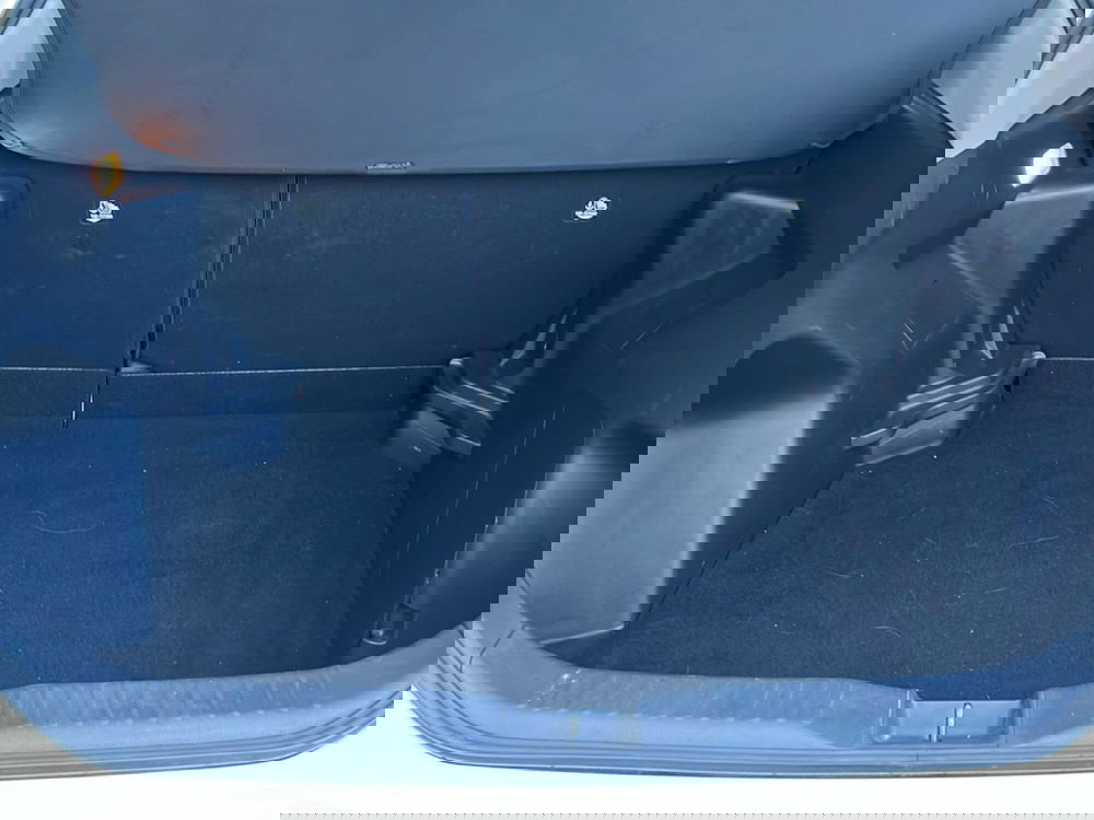 Toyota Yaris Cross usata a Ragusa (7)