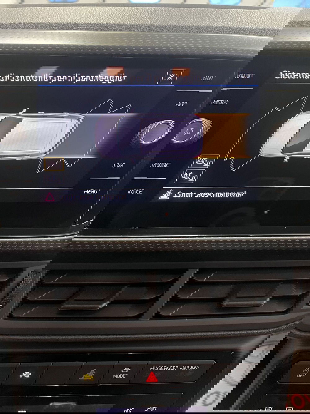 Volkswagen T-Cross usata a Prato (13)