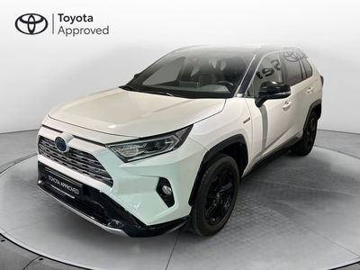 Toyota Rav4 vvt-ie h Style awd-i 222cv e-cvt del 2021 usata a Milano