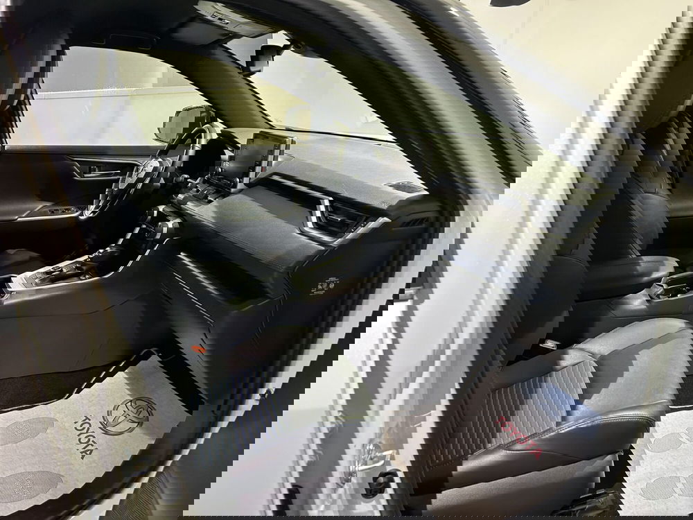 Toyota Rav4 usata a Milano (6)