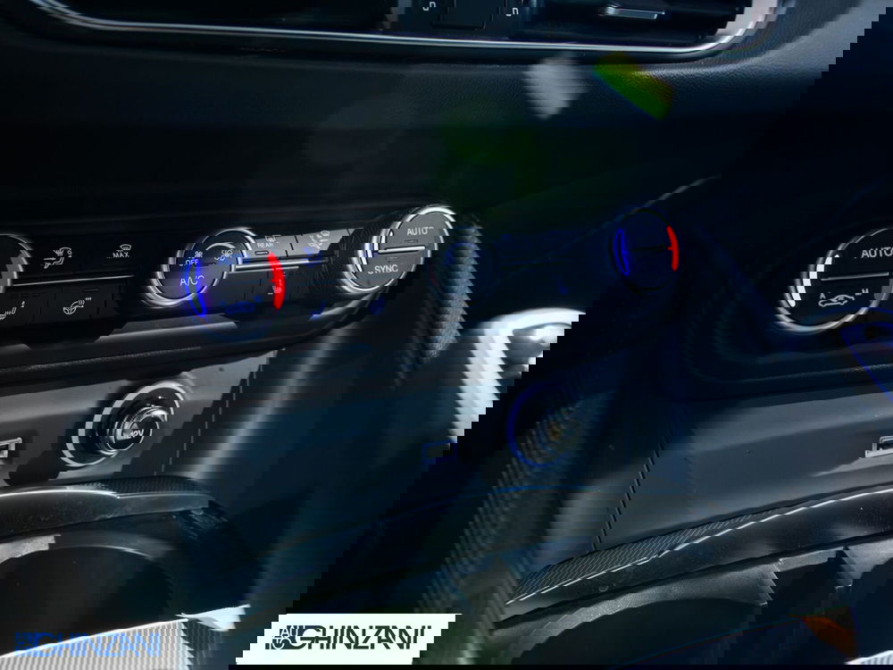 Alfa Romeo Stelvio usata a Bergamo (15)