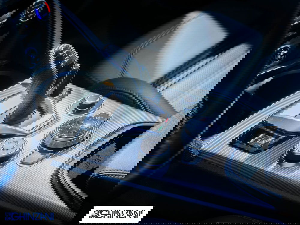 Alfa Romeo Stelvio usata a Bergamo (16)