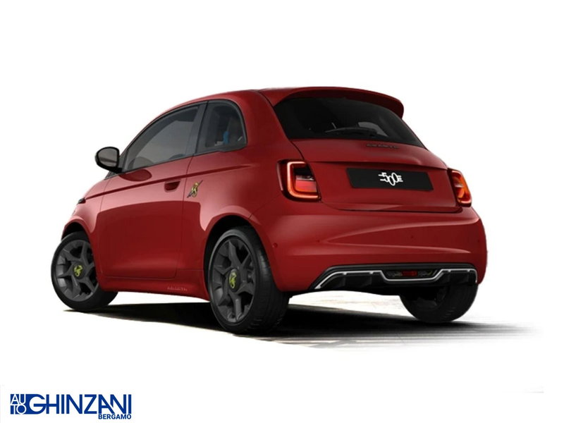 Abarth 500e Cabrio nuova a Bergamo (4)