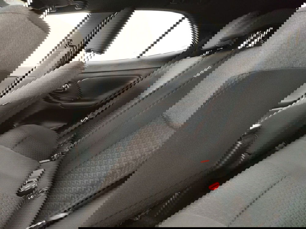 Toyota Yaris Cross usata a Roma (16)