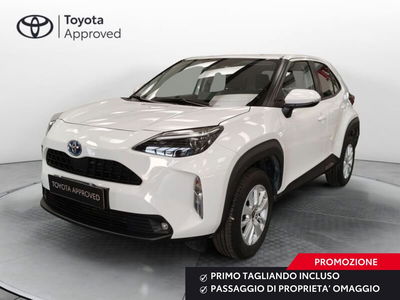 Toyota Yaris Cross 1.5 Hybrid 5p. E-CVT Active del 2022 usata a Frosinone