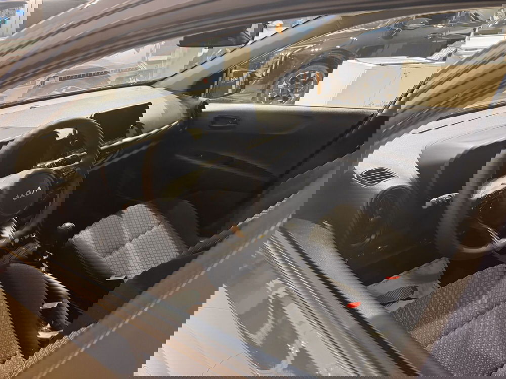 Kia Picanto nuova a La Spezia (10)