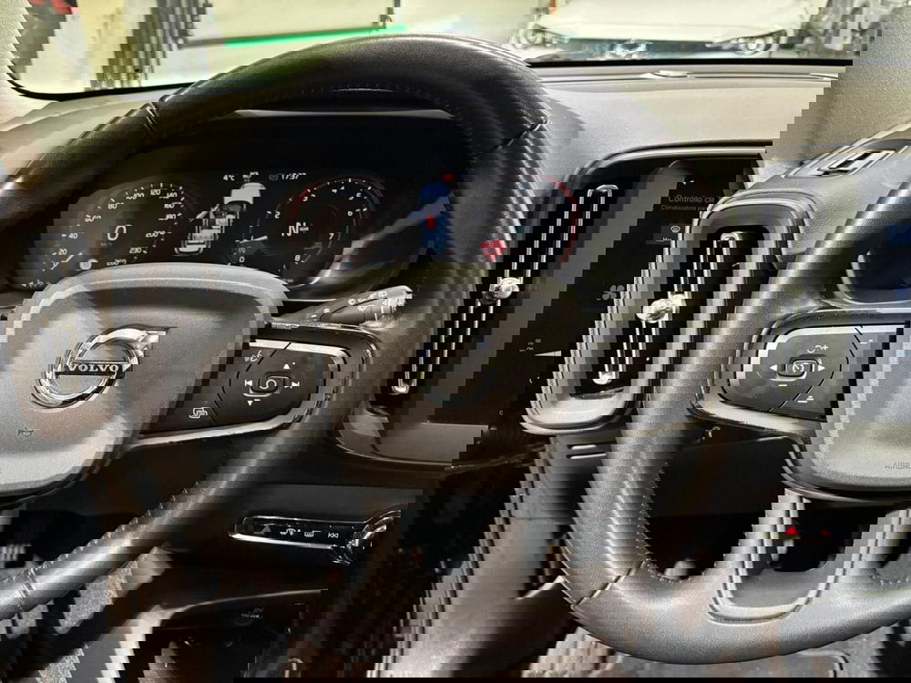 Volvo XC40 usata a Modena (8)