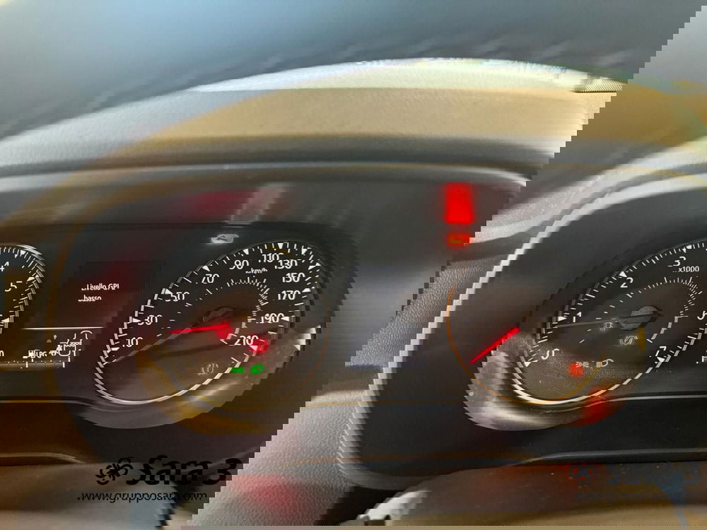 Dacia Duster usata a Benevento (10)