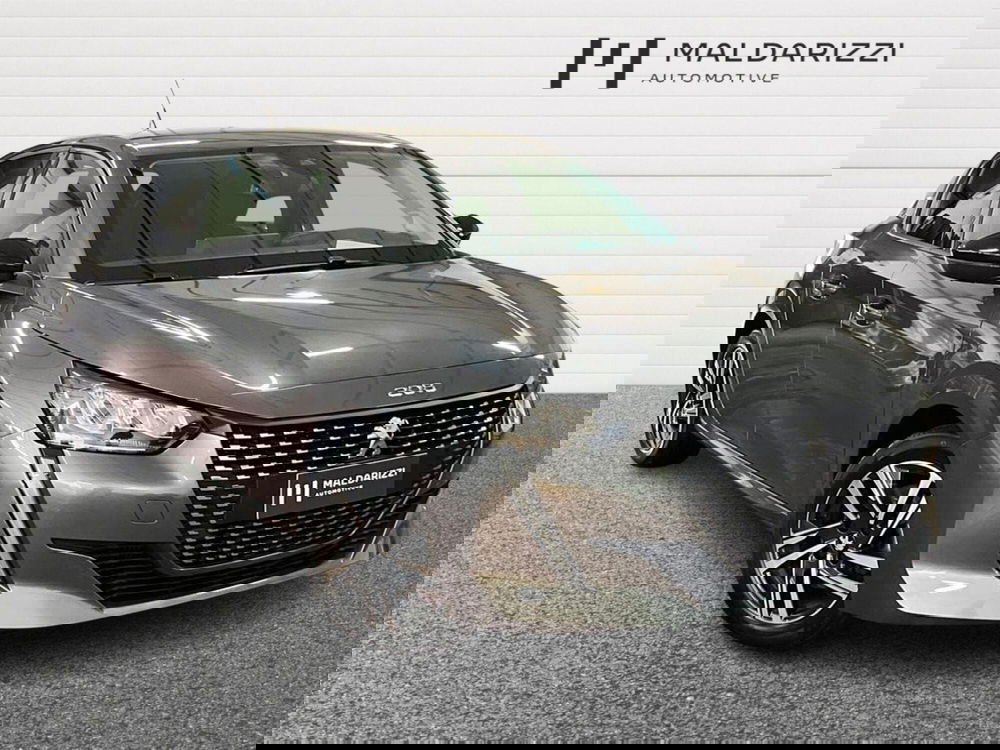 Peugeot 208 usata a Bari