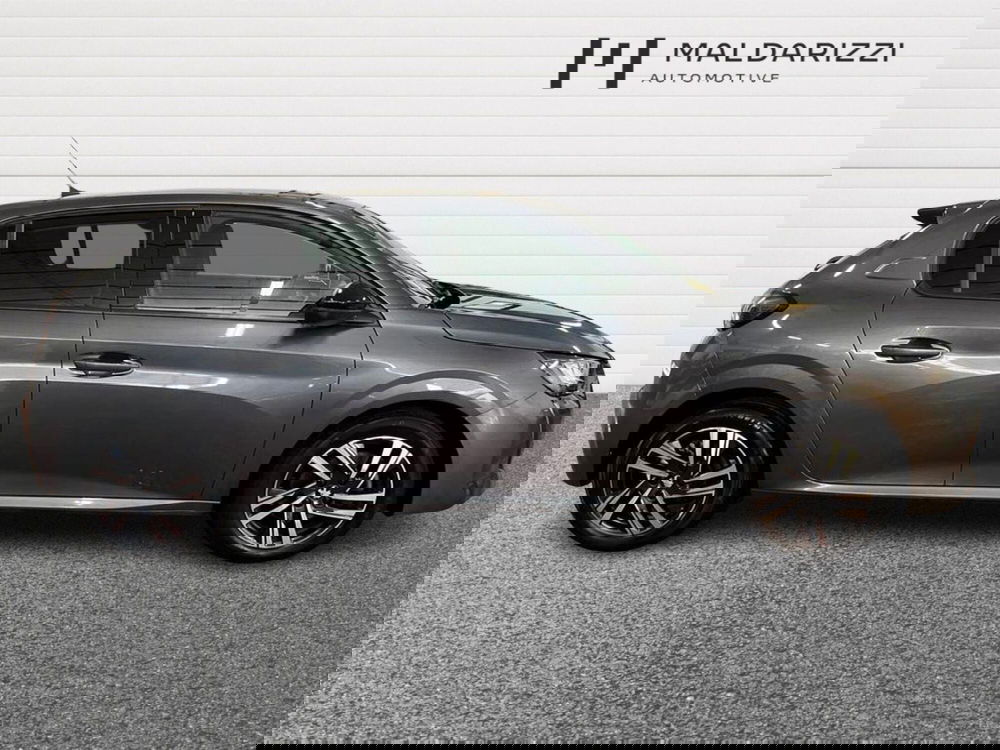 Peugeot 208 usata a Bari (5)