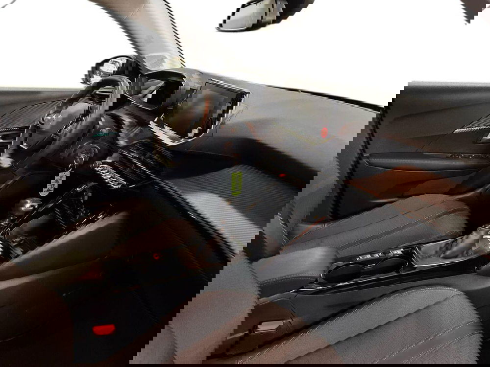 Peugeot 208 usata a Bari (9)