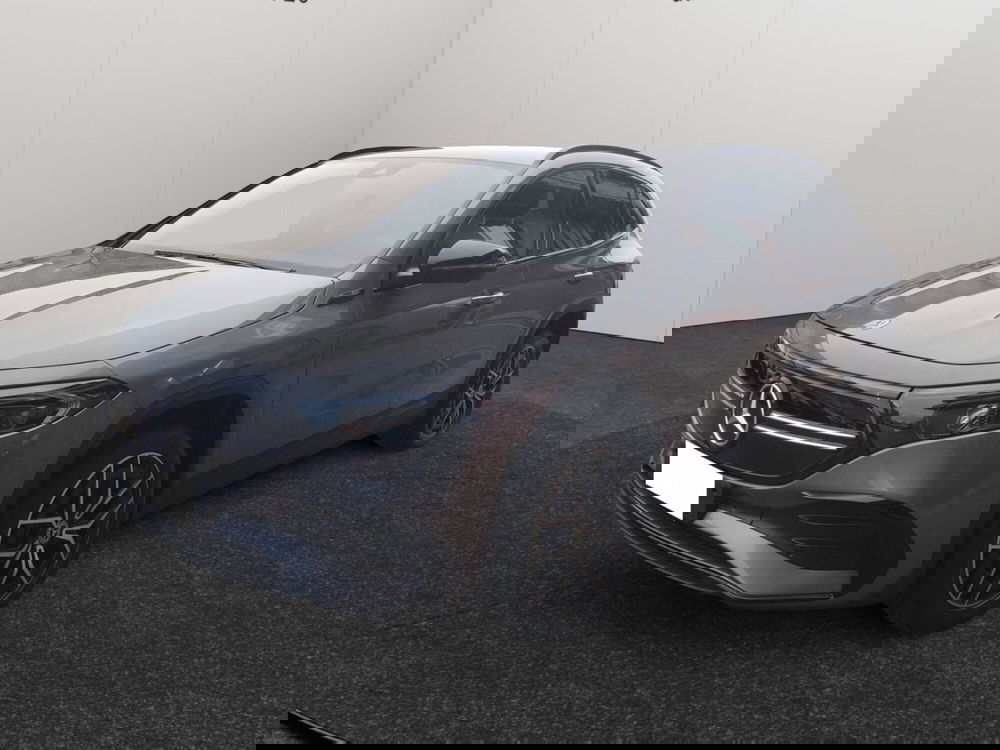 Mercedes-Benz EQA usata a Pescara