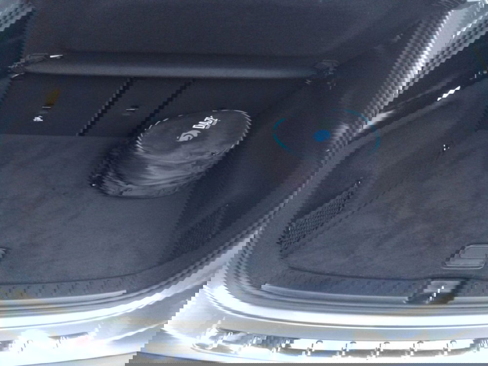 Mercedes-Benz EQA usata a Pescara (13)