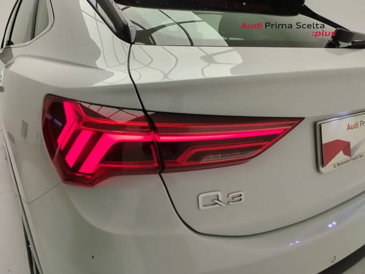 Audi Q3 Sportback usata a Benevento (12)