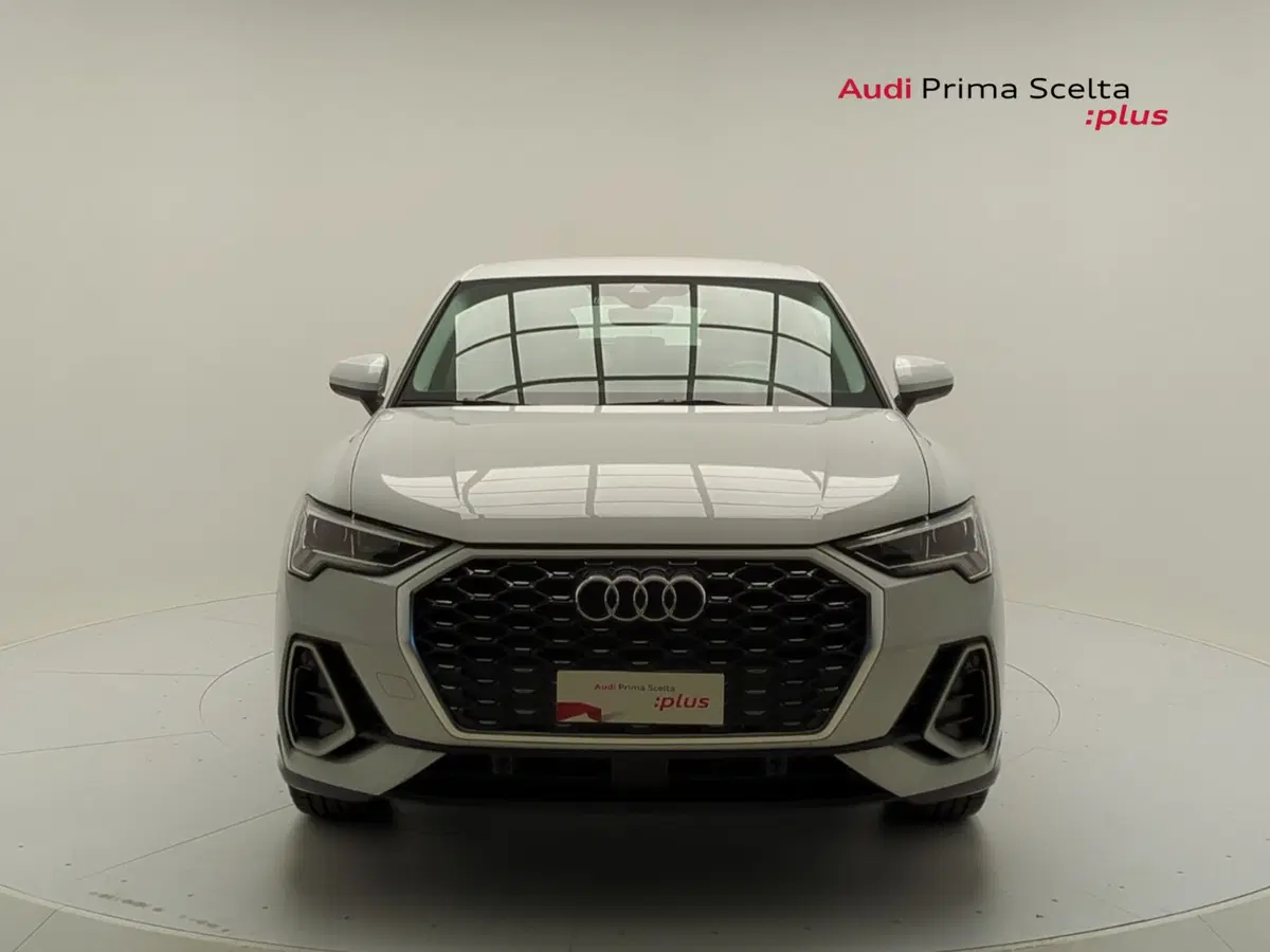 Audi Q3 Sportback usata a Benevento (2)