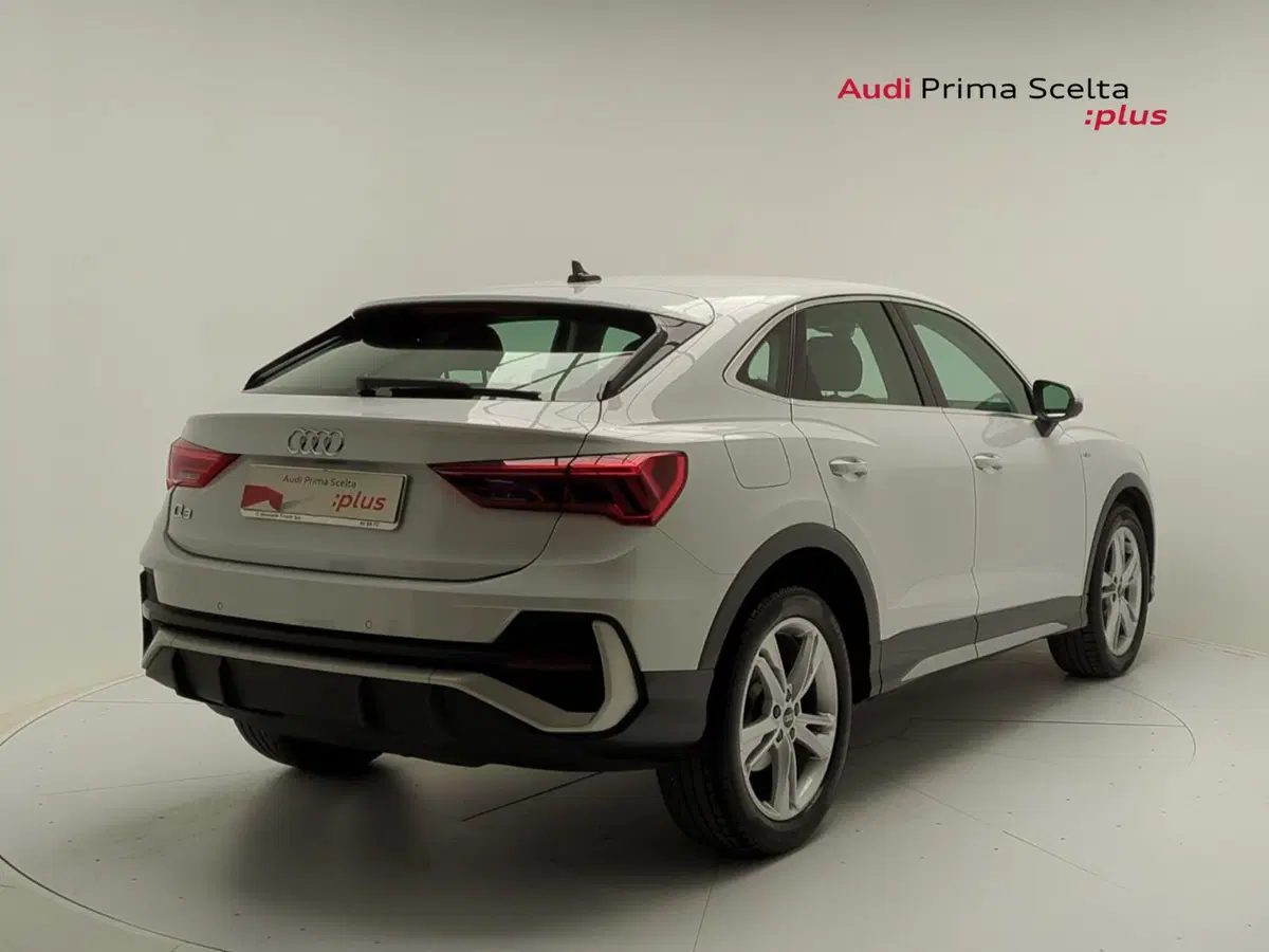 Audi Q3 Sportback usata a Benevento (7)