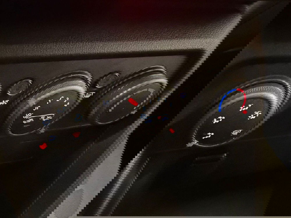 Dacia Sandero usata a Brescia (17)