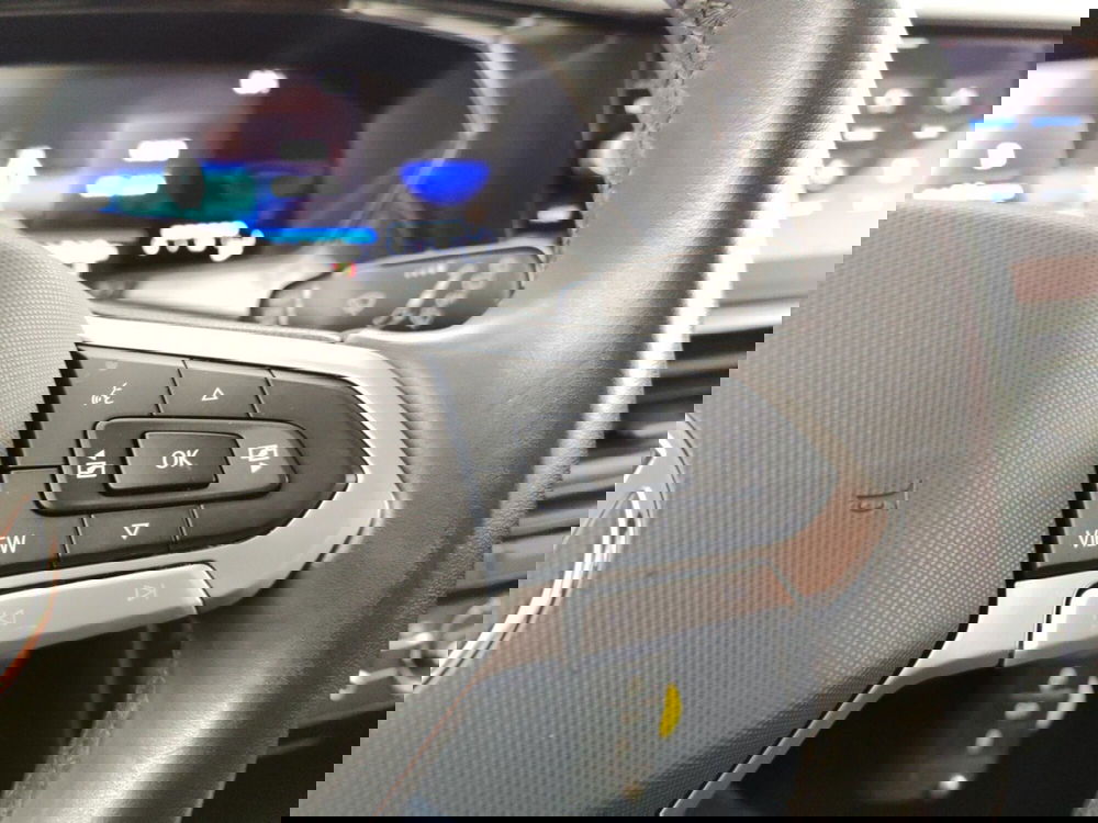 Volkswagen T-Cross usata a Massa-Carrara (13)